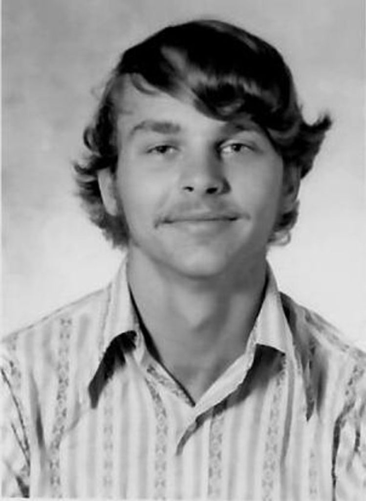 Charles Knight Profile Photo