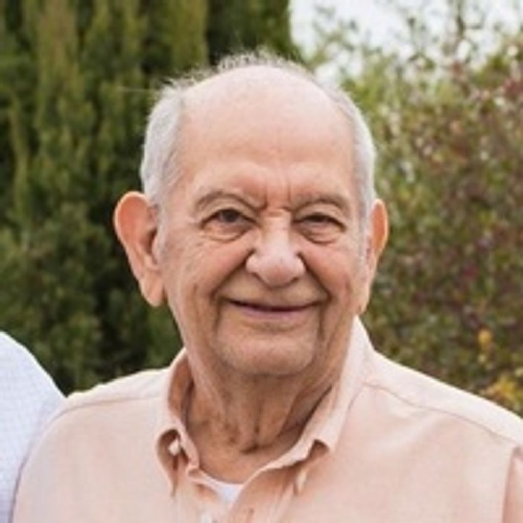 Kenneth  Eugene Guvernator