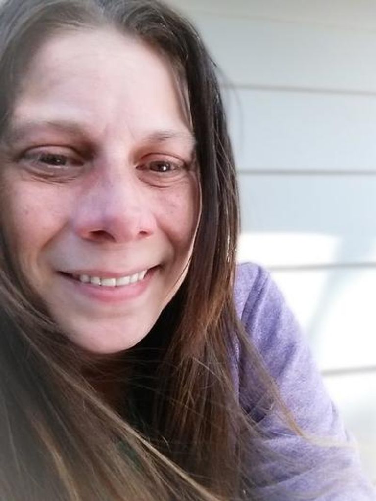 Lisa "Elizabeth" Cartwright Profile Photo