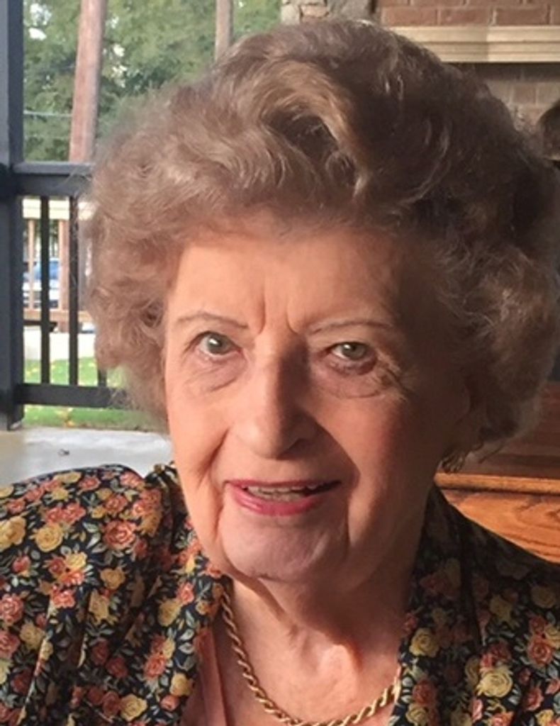 Eleanor Hoffer Pariani Profile Photo
