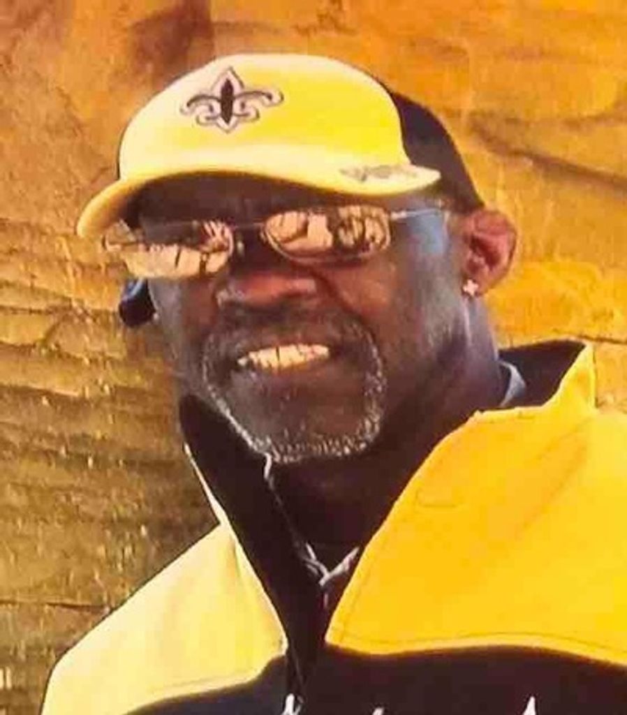 Alex Collins Profile Photo