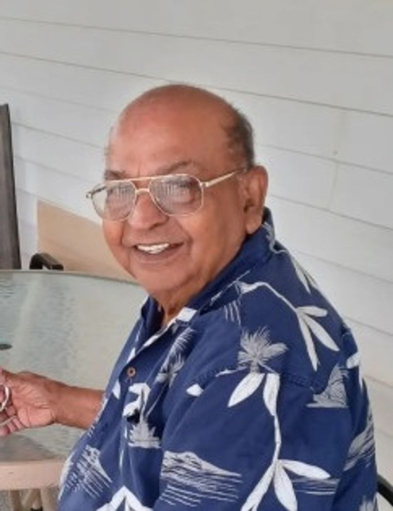 Bhikkhu T.R. Mahinda