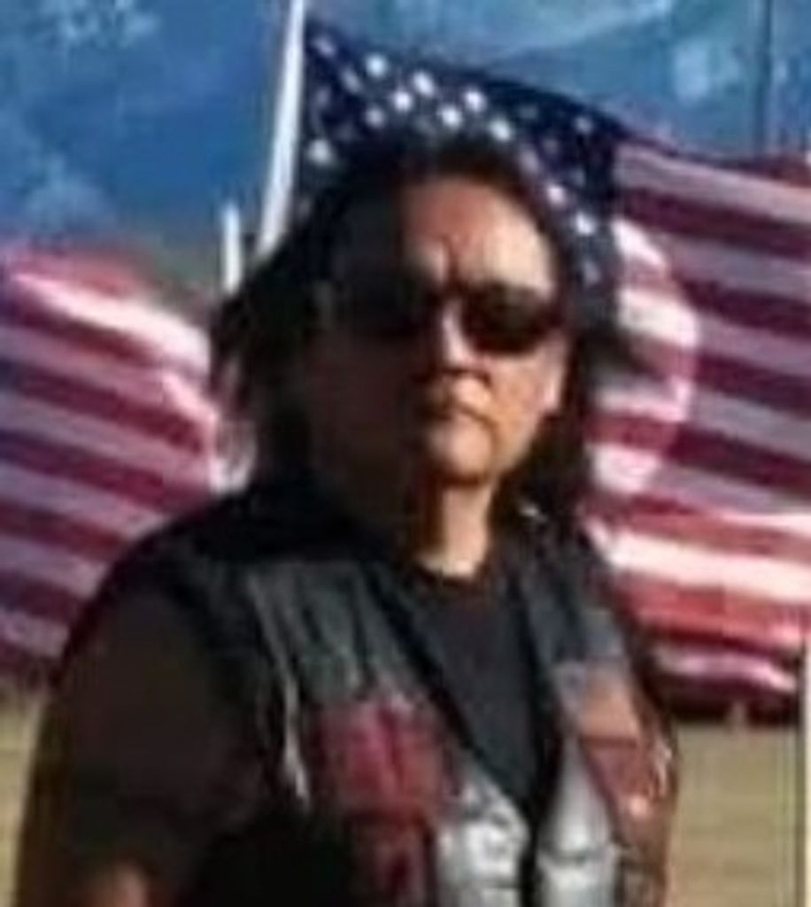 Kee Zahne Profile Photo