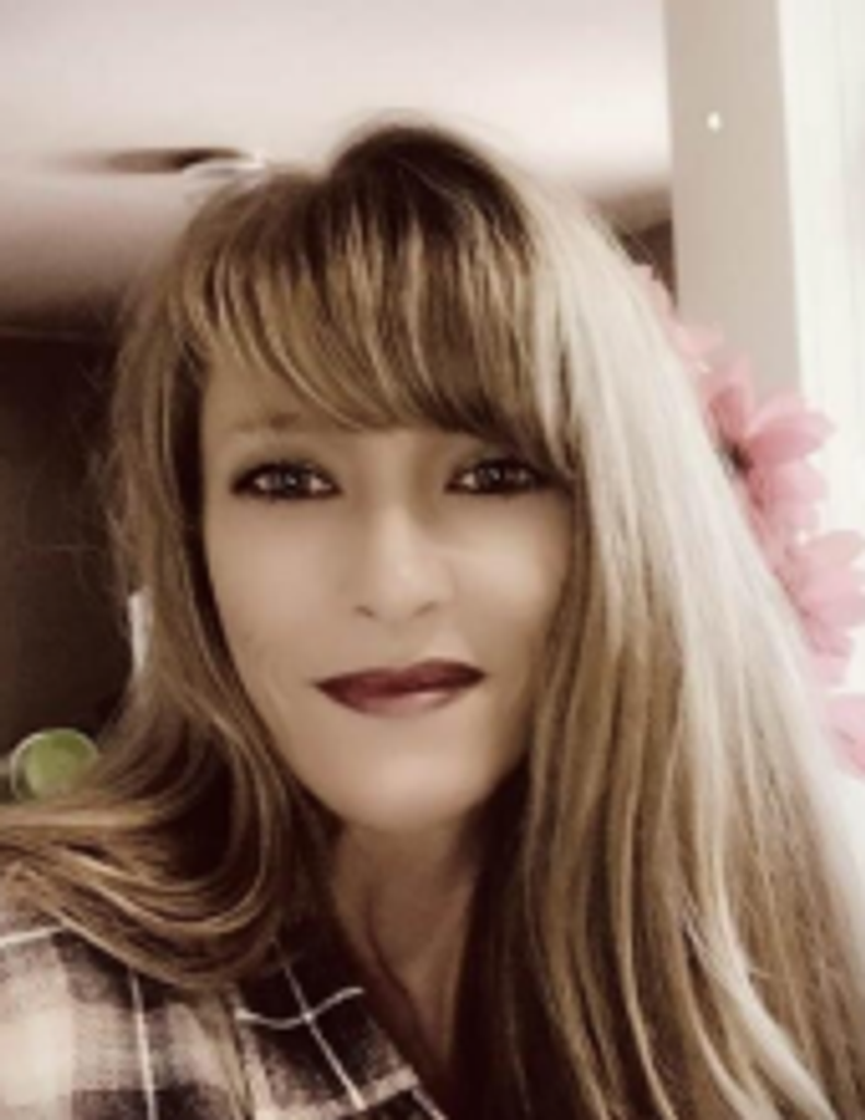 Cindy  Truett