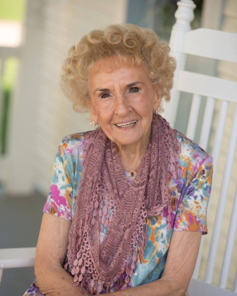 Vivian Jeanette Douglas Profile Photo