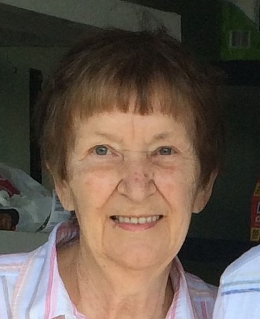 Anna Skrapits Profile Photo