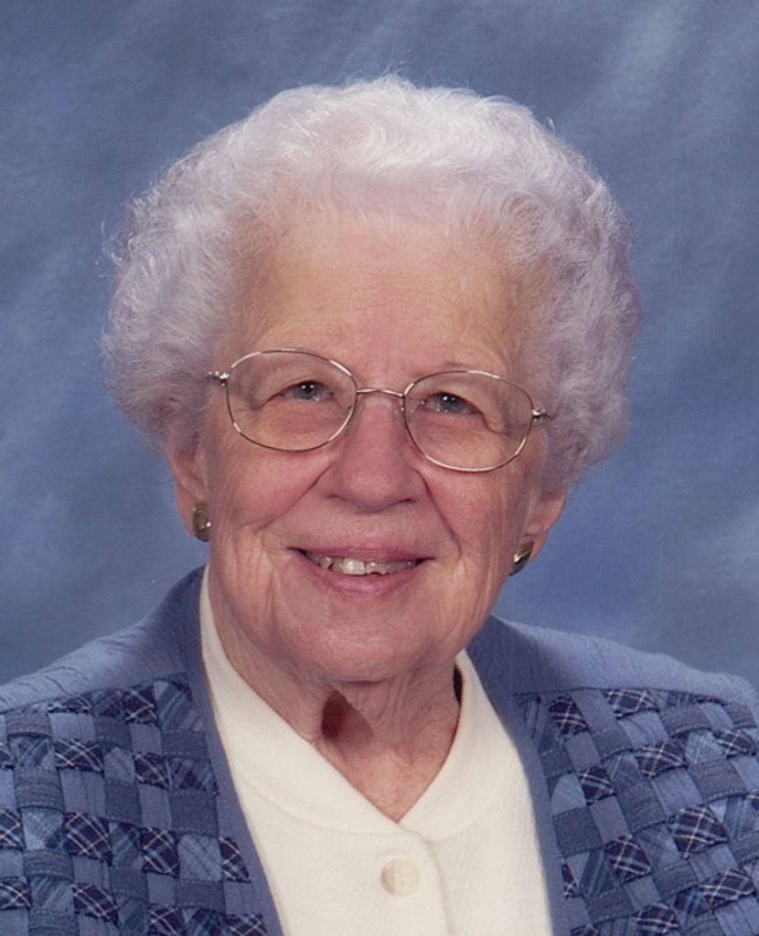 Marjorie M Carpenter (Lutz)