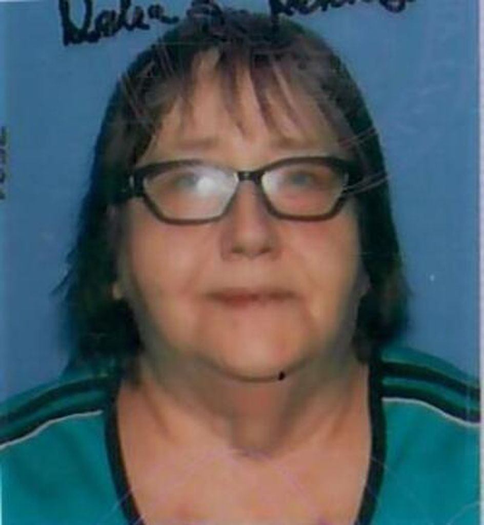Debra Lynn Dennis