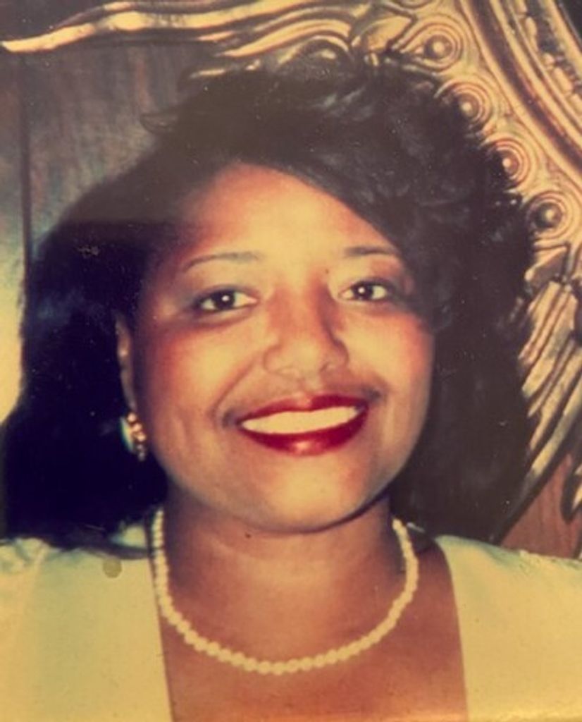 Rochelle Watts Profile Photo