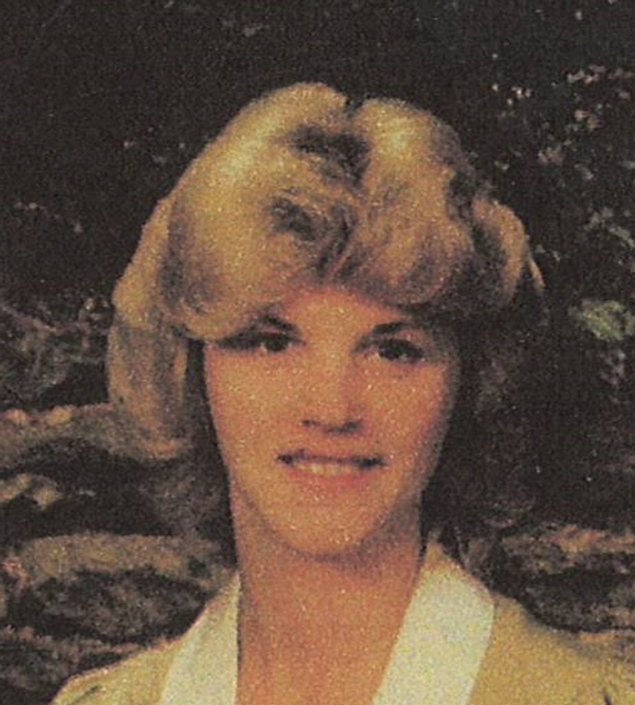 Carol Lee Engler