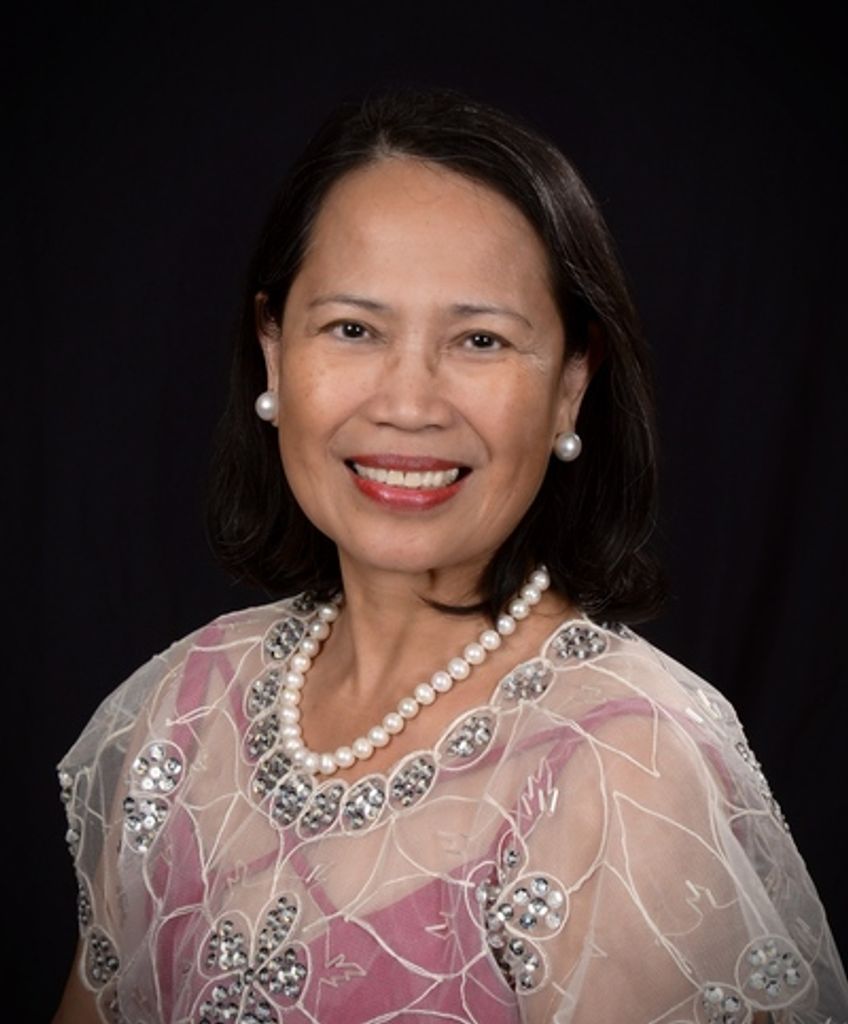 Elvira Loveres Loria