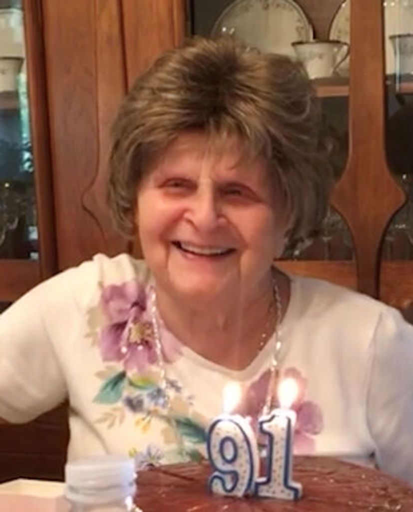 Mary Jarmoluk Profile Photo