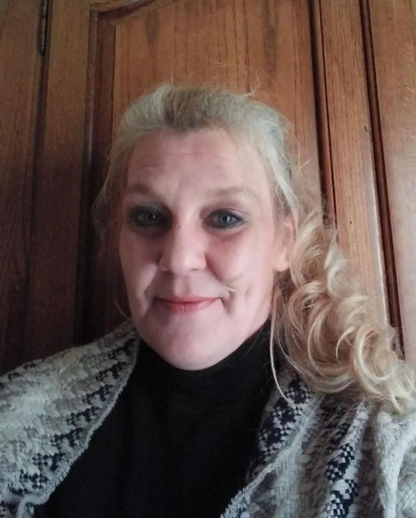 April Louise Roth Profile Photo
