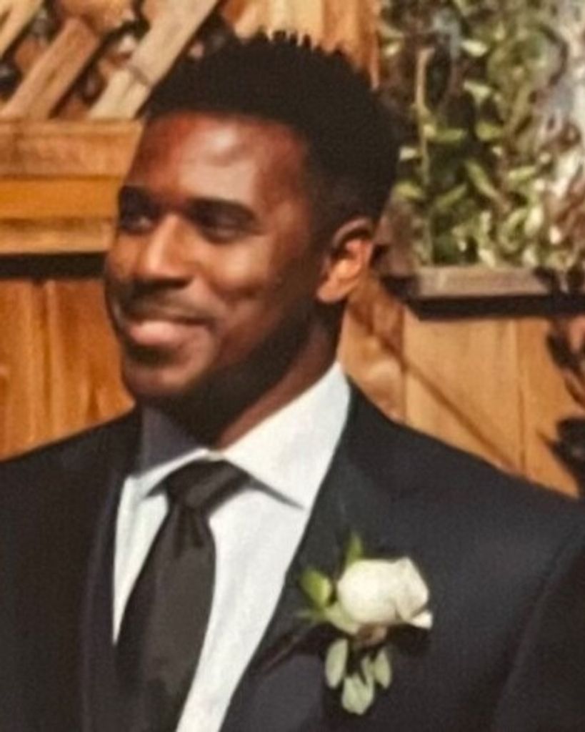 Adonnis Nahshon Colvin - Jones Profile Photo