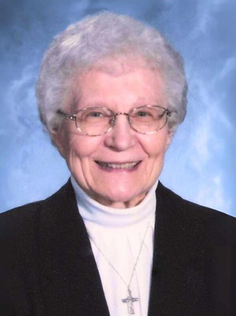 Sister Maryann Humenik, SND Profile Photo