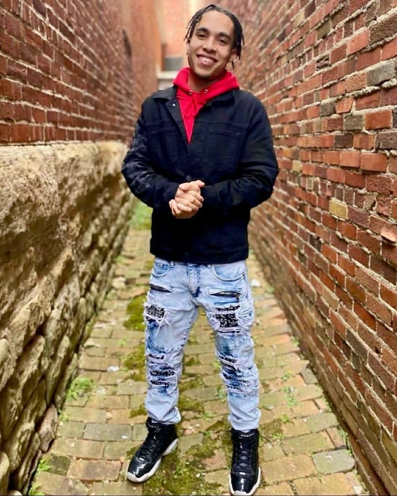 Jason Dewayne Martin Profile Photo