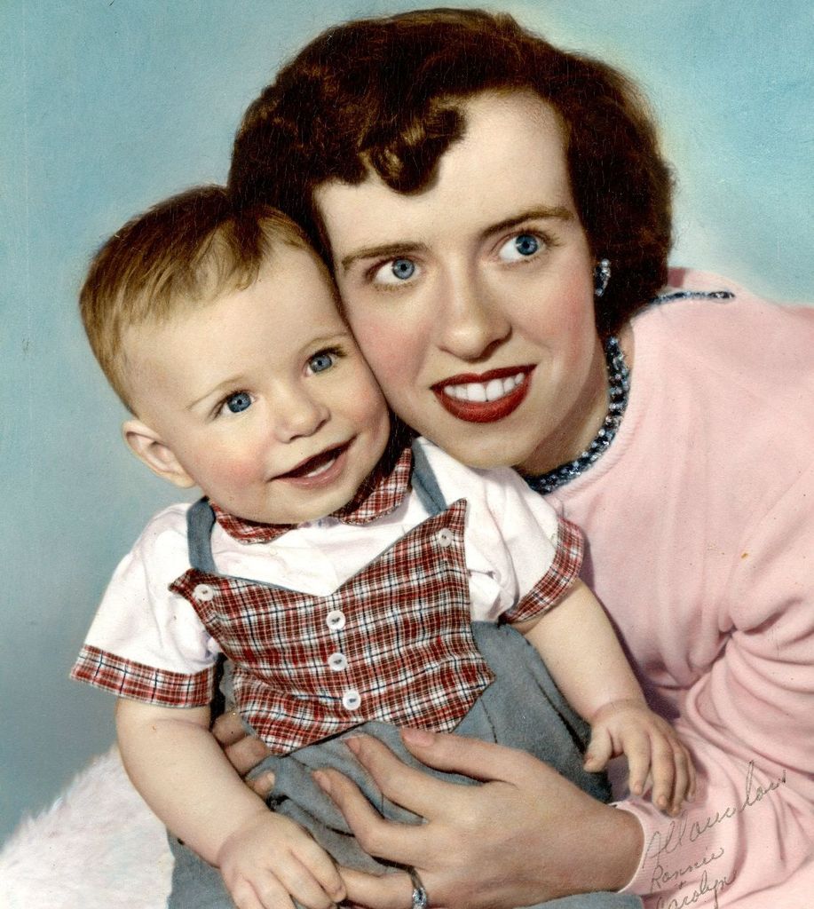 Carolyn Sue Moore