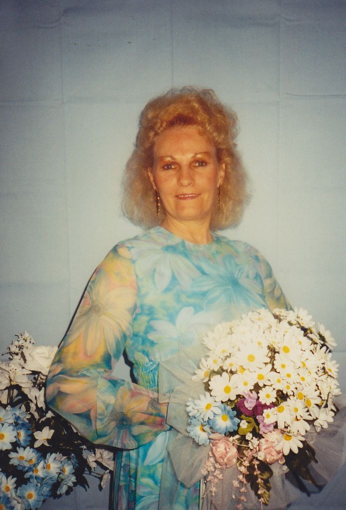 Mrs. Evelyn D Burnett