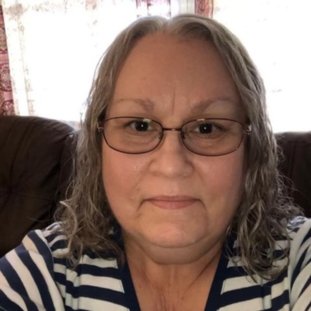Carol Lynn Lee Profile Photo