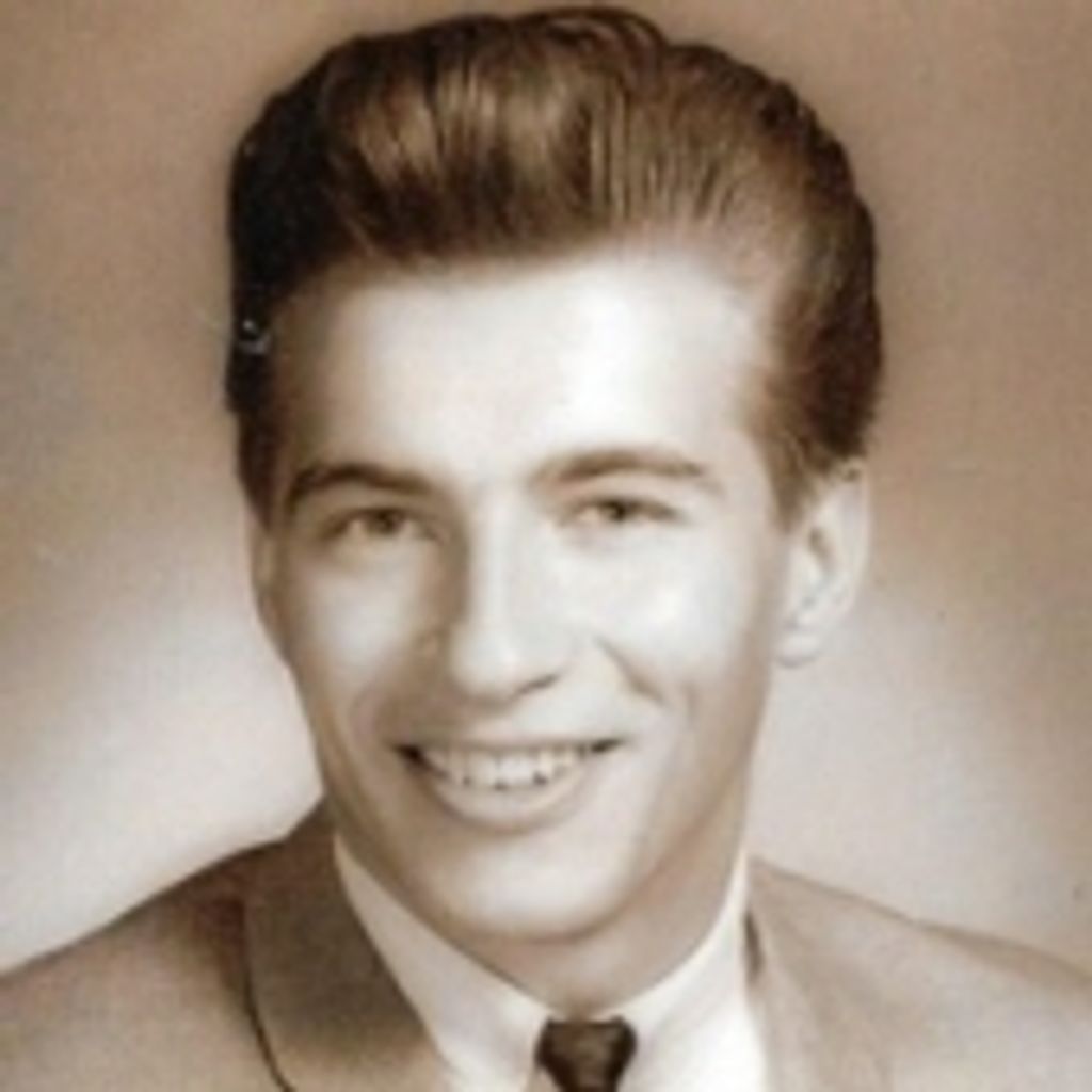 Dennis Helle
