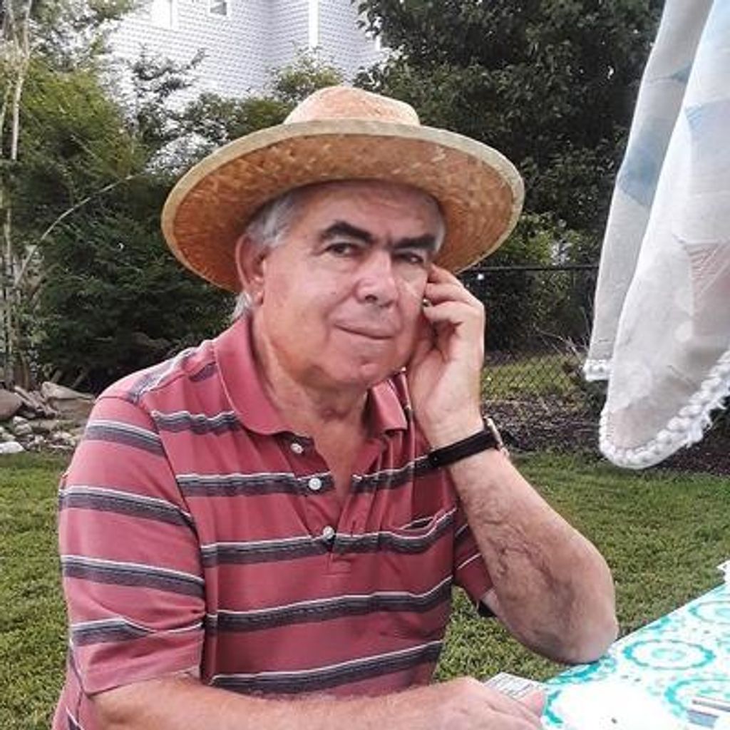 Manuel S. Oliveira Profile Photo
