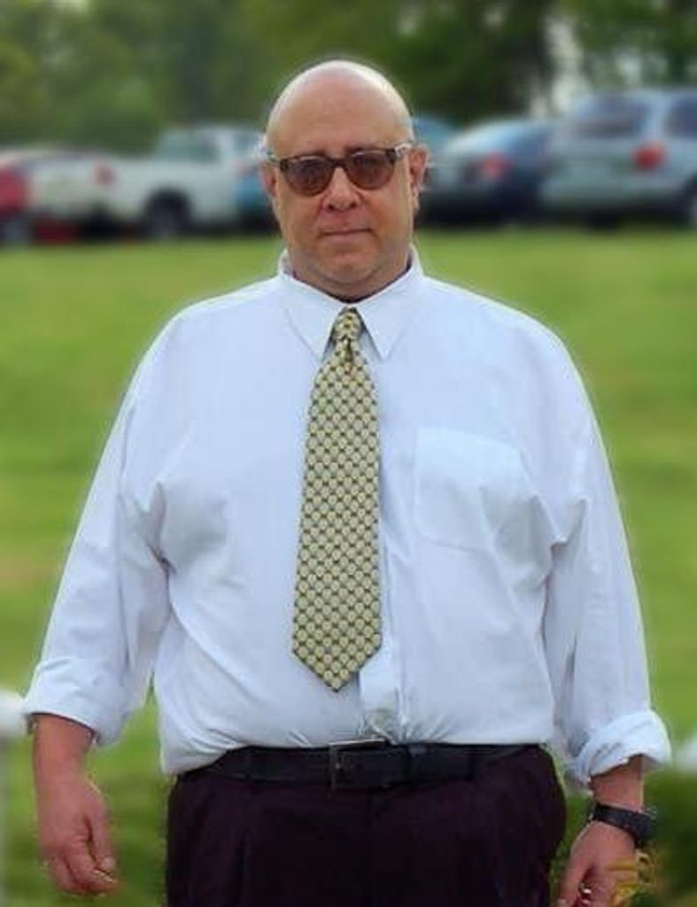 Daniel Gold Profile Photo