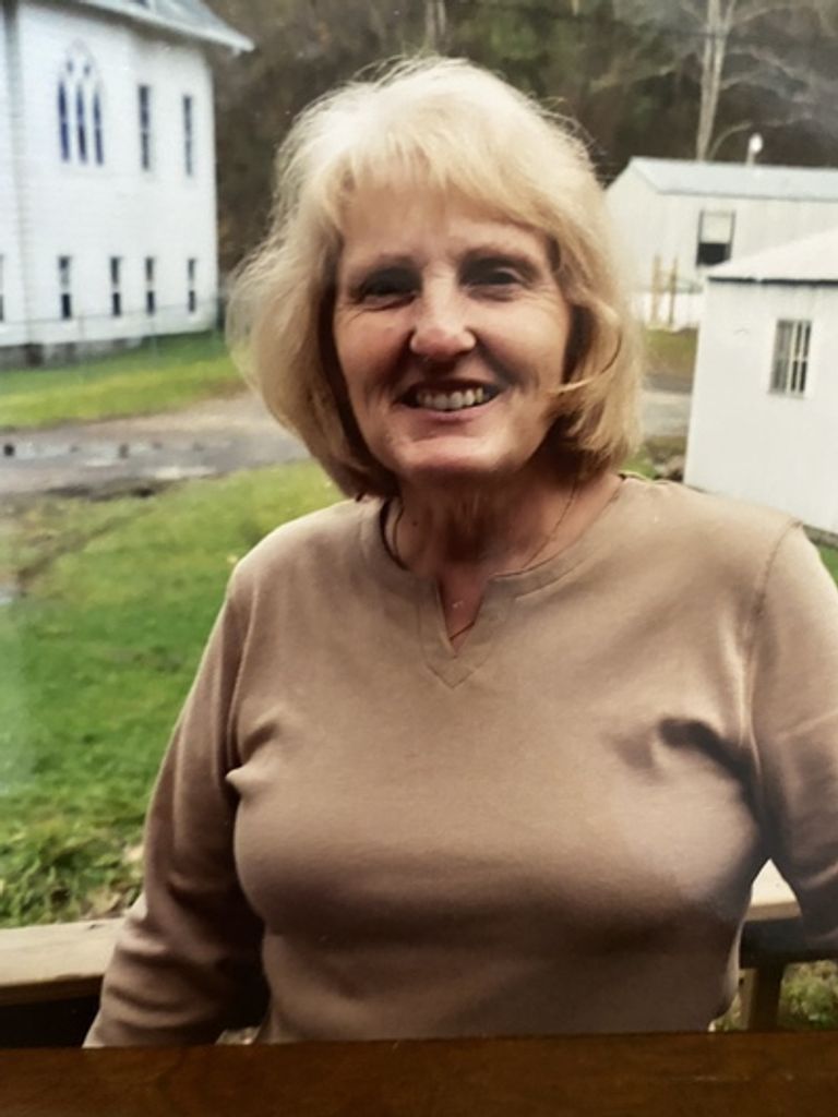 Betty Louise Earls Profile Photo