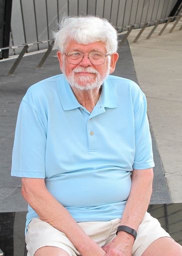 Ronald H. Klausewitz Profile Photo