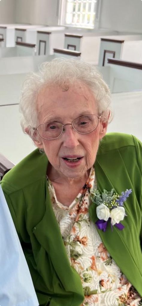 Marian Pape Profile Photo