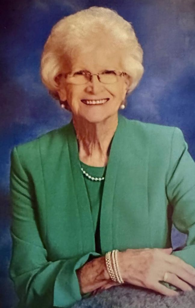 Leona Mae Luckett Lee