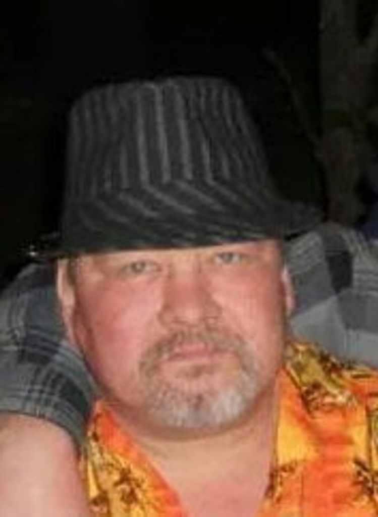 Danny Deluna Profile Photo