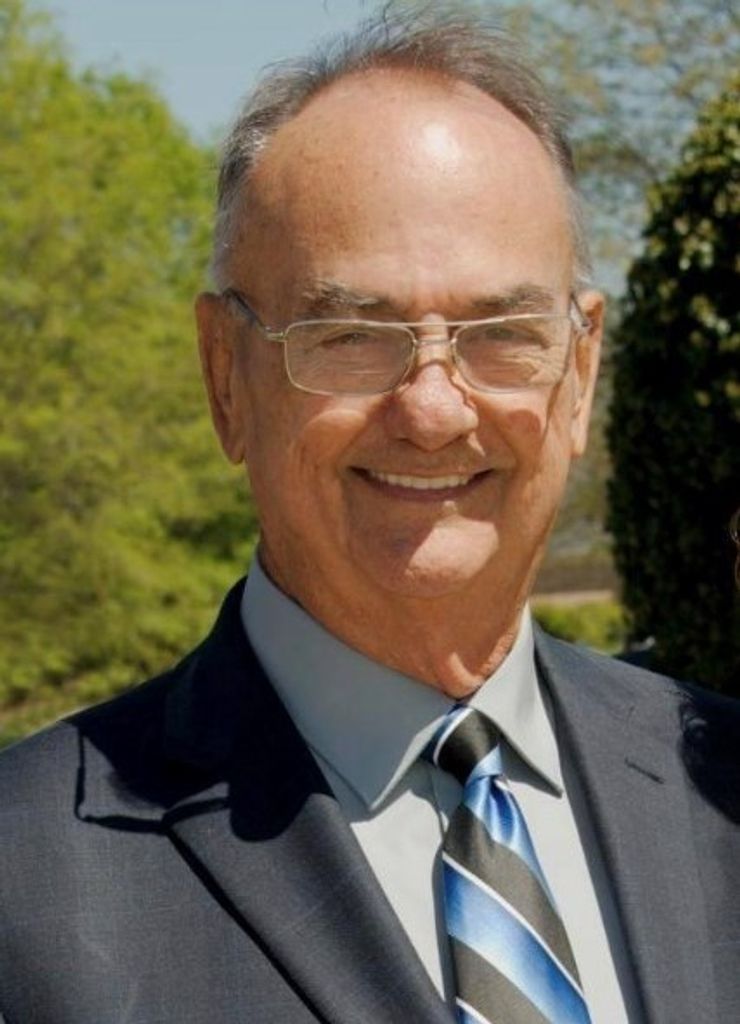 William Harry Lowe Profile Photo