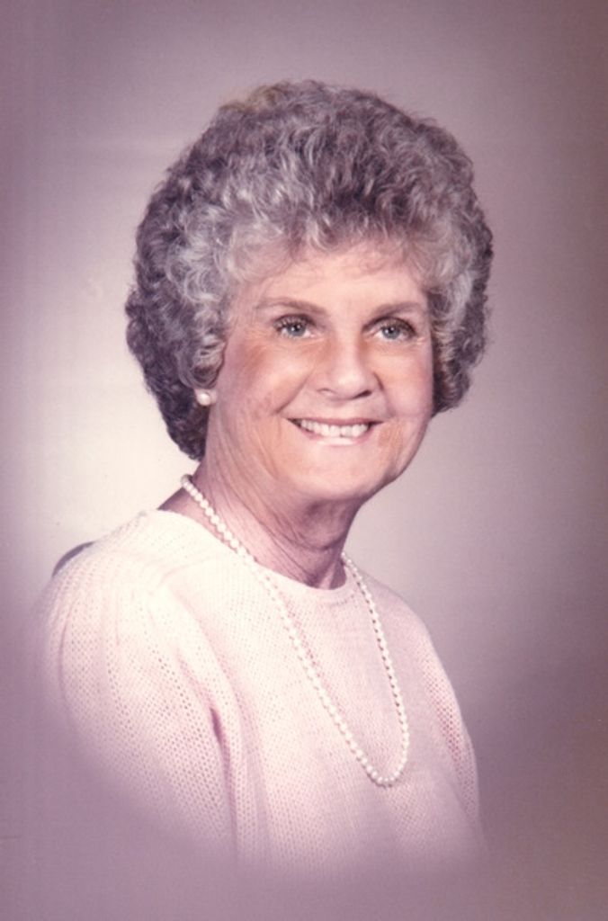 Evelyn Elliott White Profile Photo