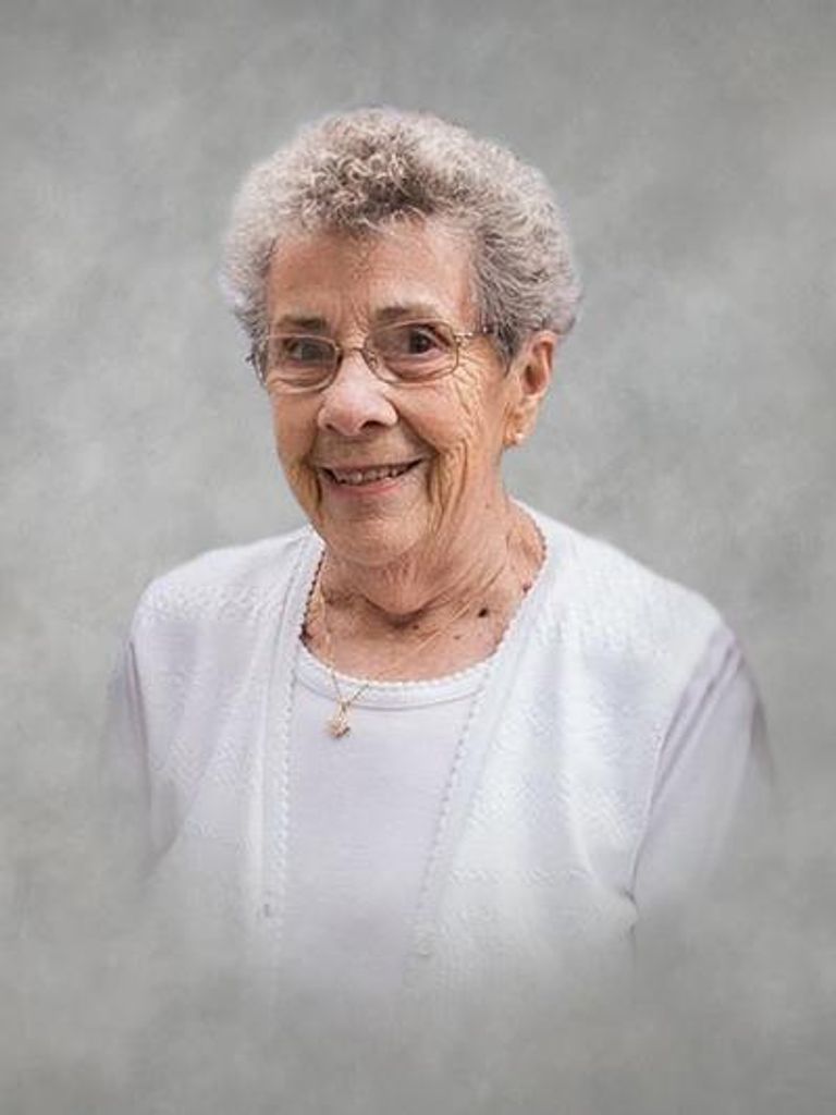 Doris E. Roberts Profile Photo