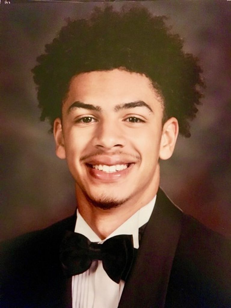 Luis "Lou" Eduardo Zambrana, Jr. Profile Photo