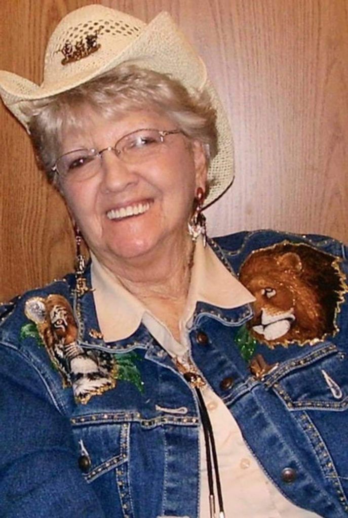 Annabelle Effie Gulas Profile Photo
