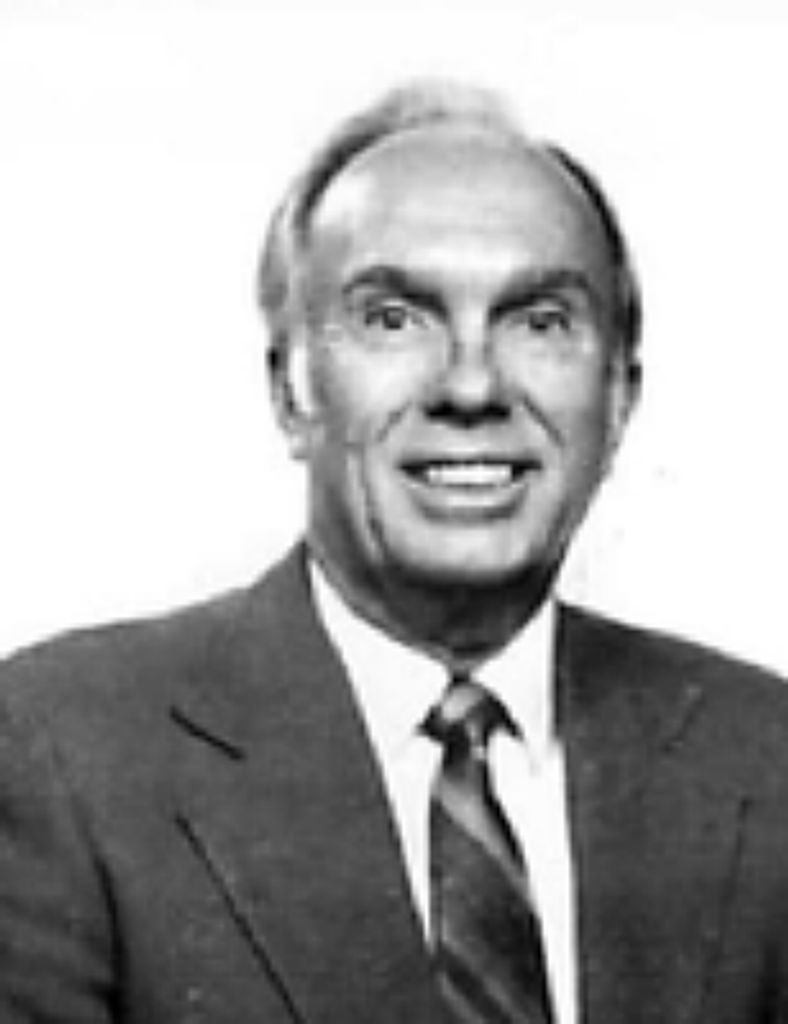 Warren  G. Rivenbark,  Sr.