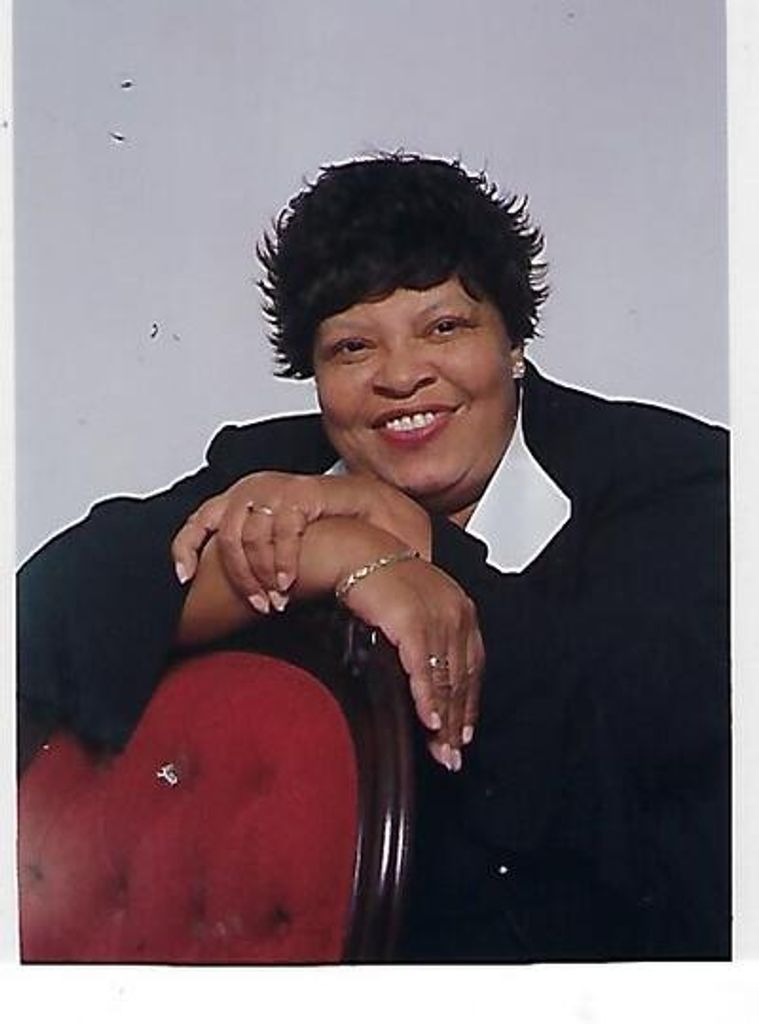 Victoria Jean Lewis Profile Photo