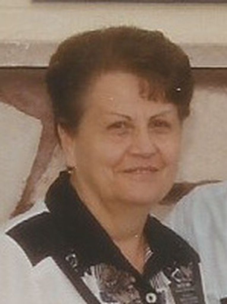 Carolyn  Lewis Bird Profile Photo