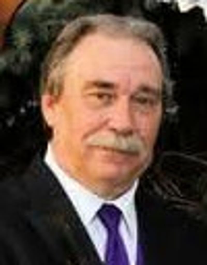 Robert Dwayne Sloan Profile Photo