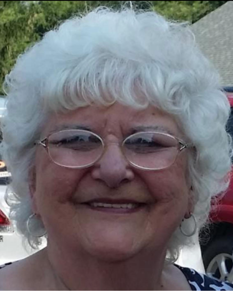 Rebecca Carr Profile Photo