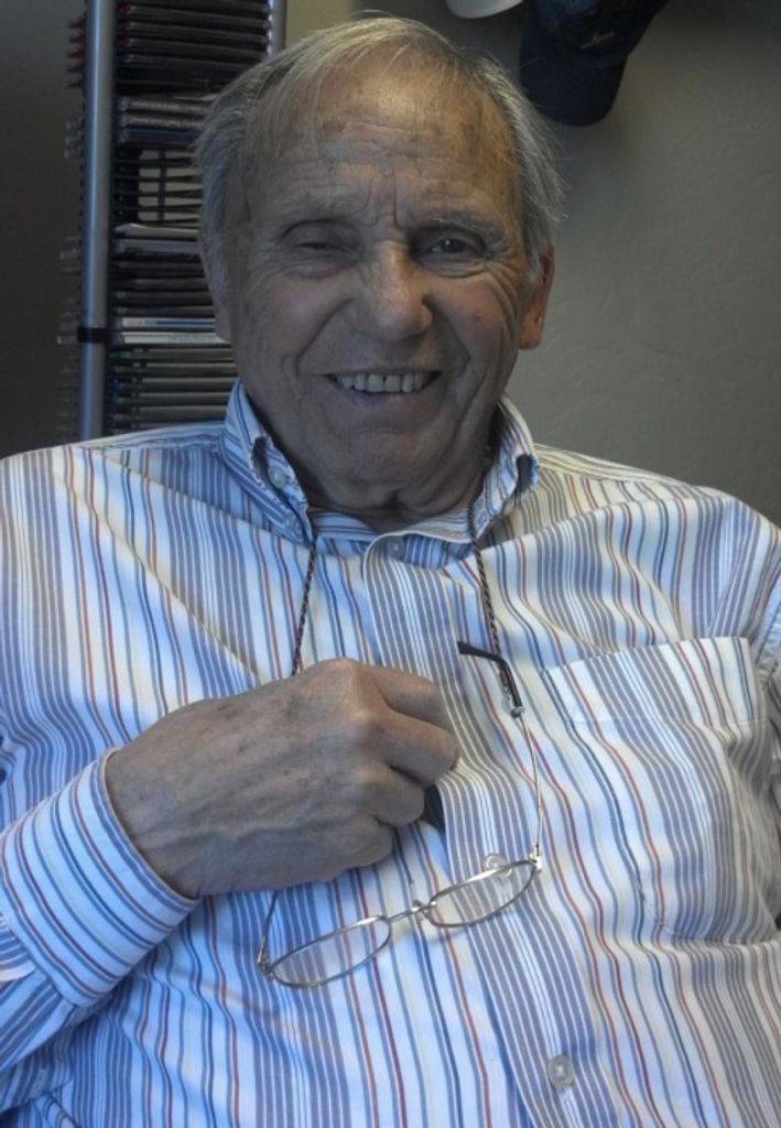 Ernest (Ernie) Jones