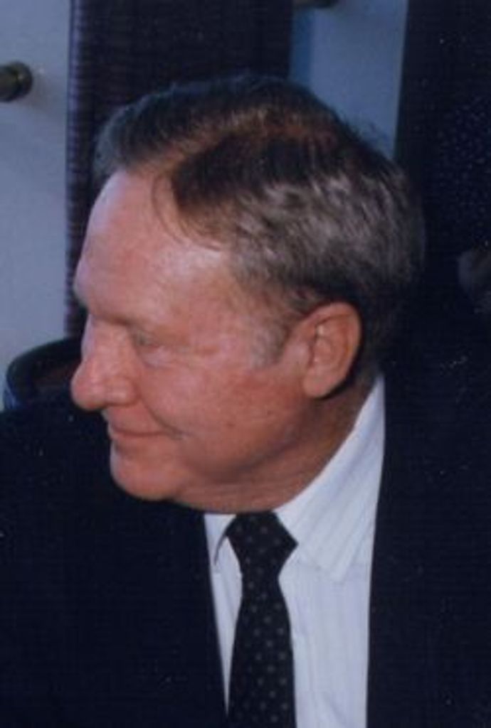 Daniel Warren