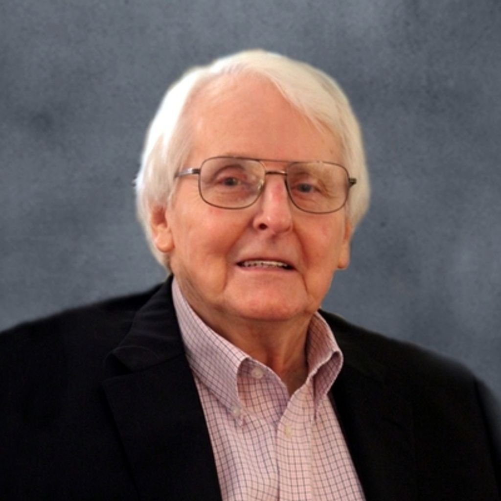 Lee Gray Profile Photo