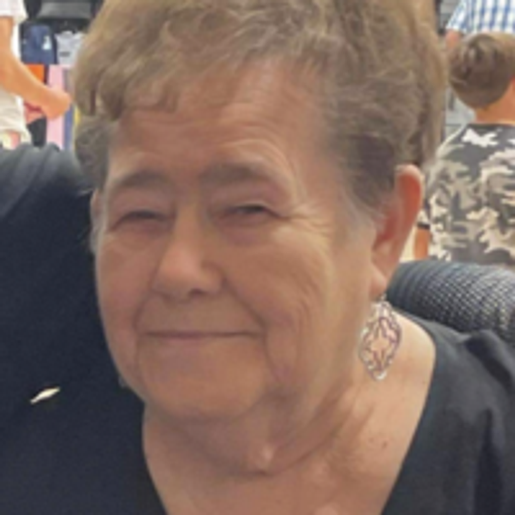 Juanita Lee Hart
