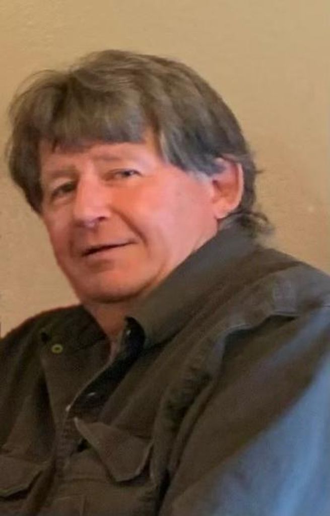 Michael Thompson Profile Photo