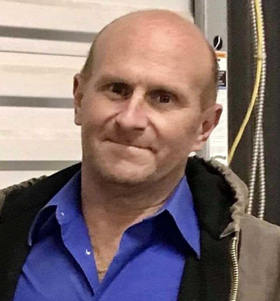 Julio Caesar Aguilar Profile Photo