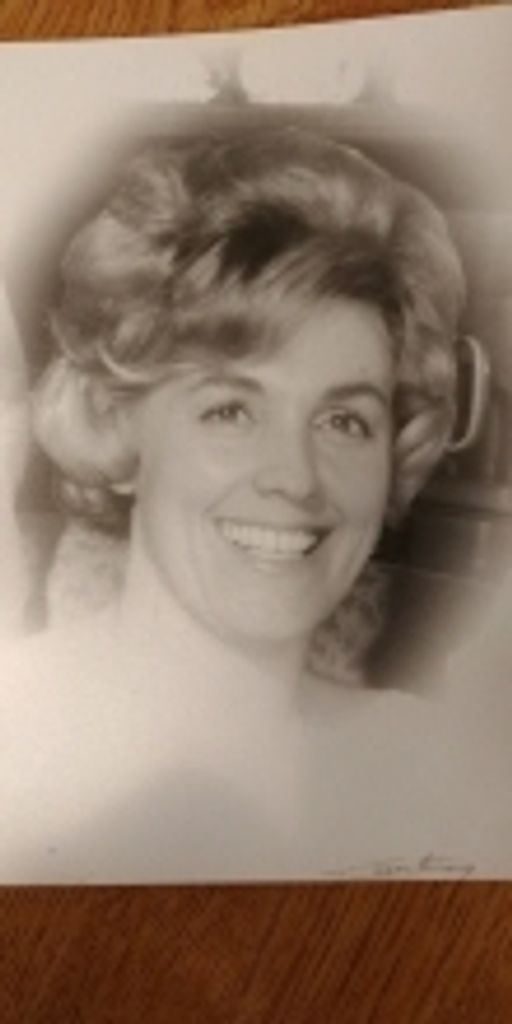 Rhylla Giffin