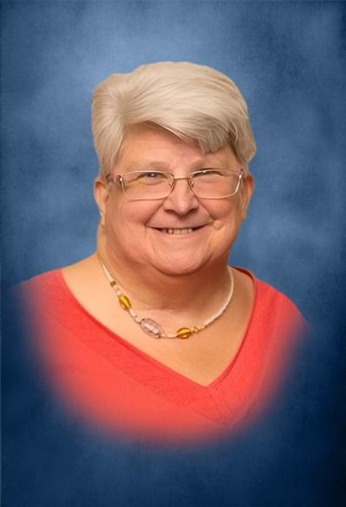 Pamela Montgomery English Profile Photo