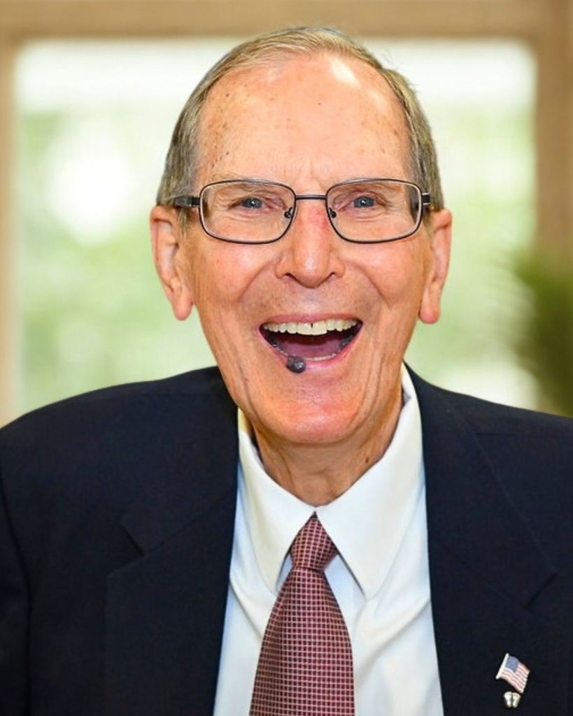 Thomas Gordon Landwermeyer Profile Photo